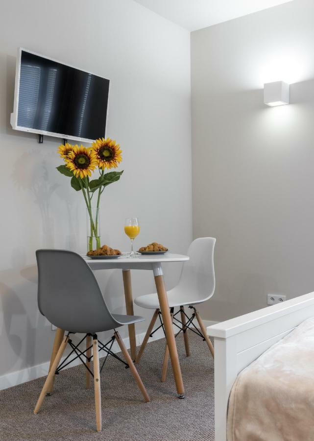 Apartments Sw. Wawrzynca 19 A4You Krasków Εξωτερικό φωτογραφία